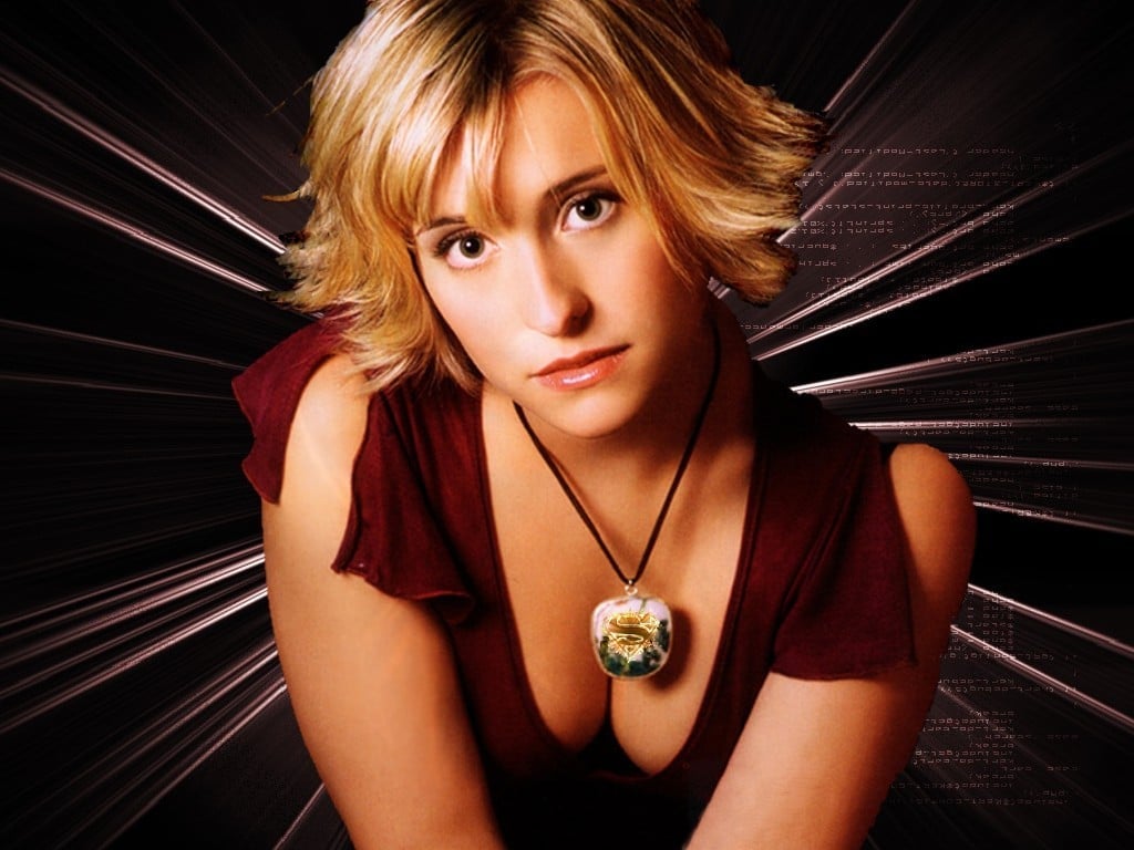 Allison Mack 16