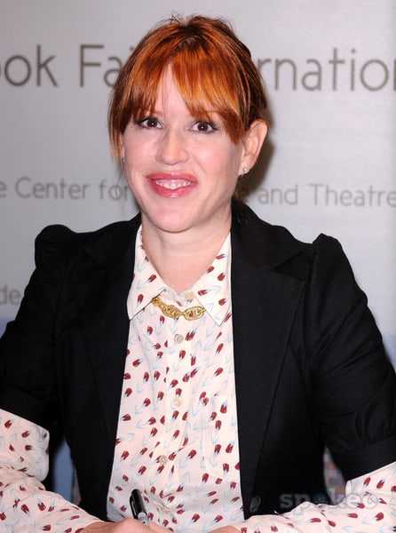 Molly Ringwald 21