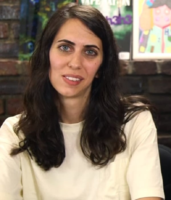 Hila Klein 5