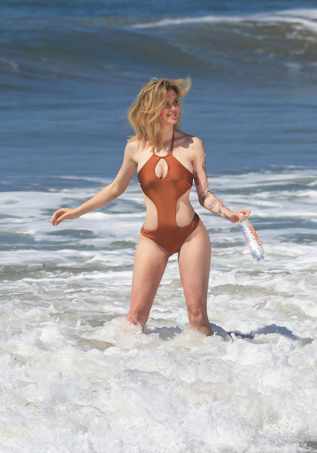 Ireland Baldwin 32