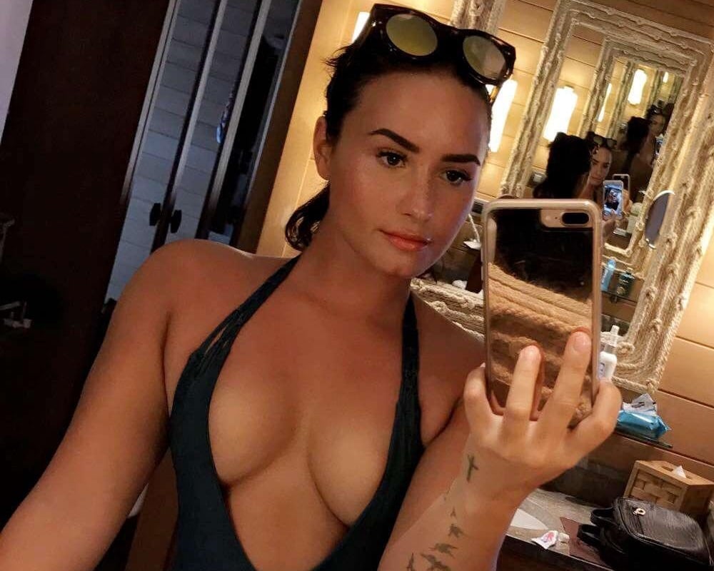 Demi Lovato 1