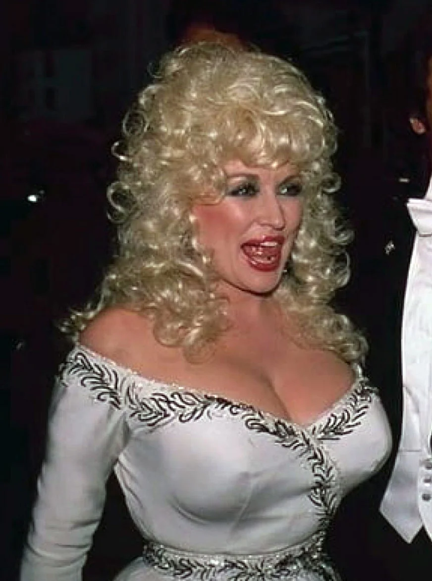 Dolly Parton 2.webp