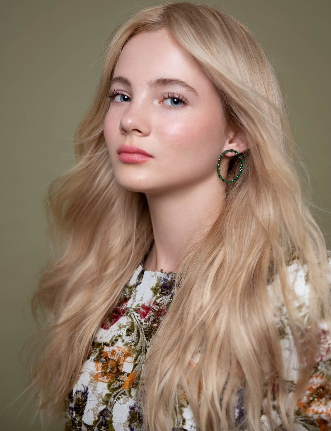 Freya Allan 20