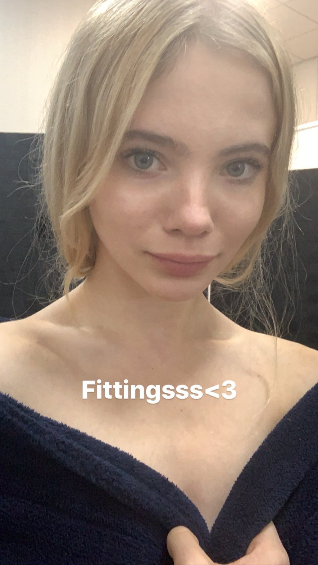 Freya Allan 36