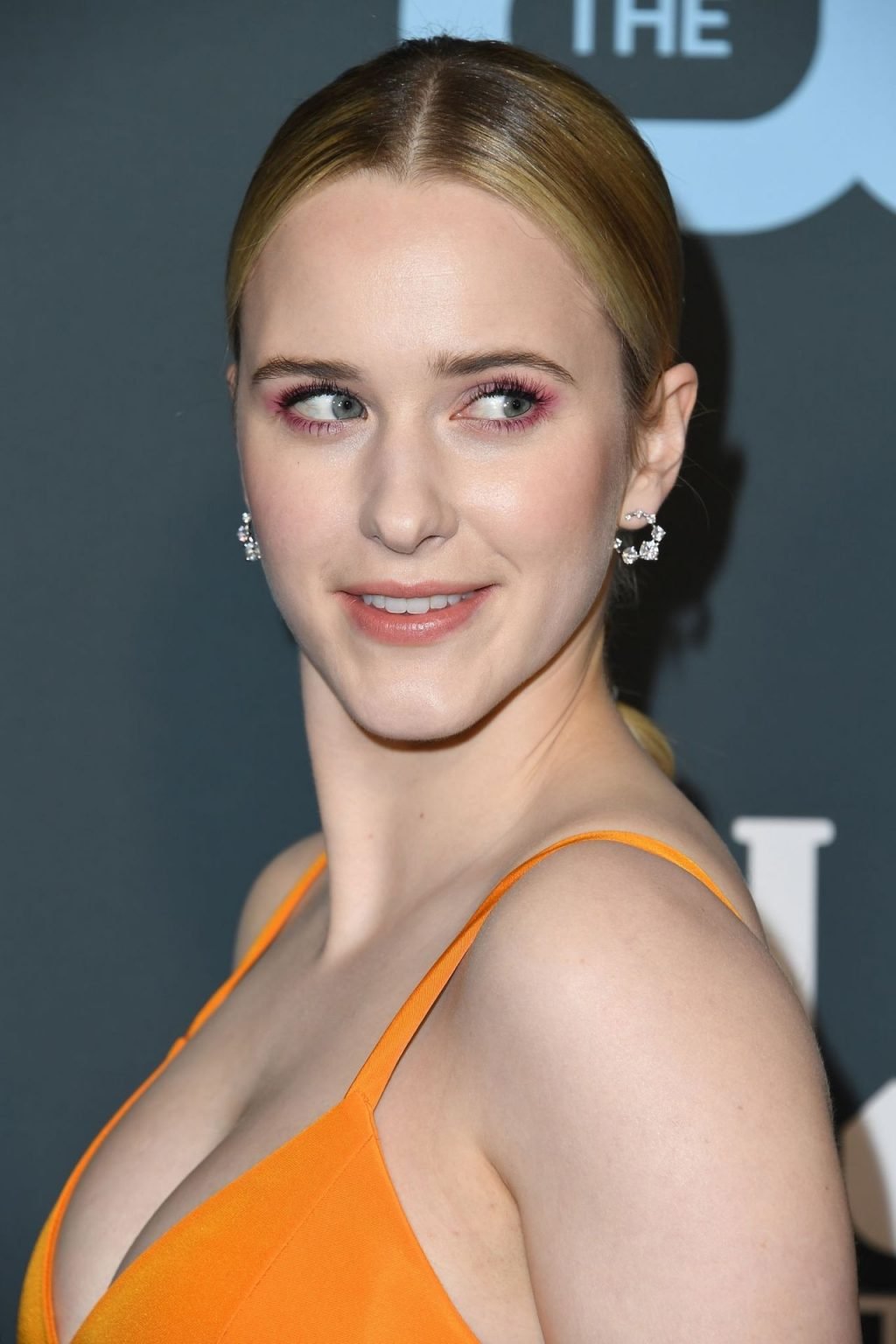 Rachel Brosnahan 48