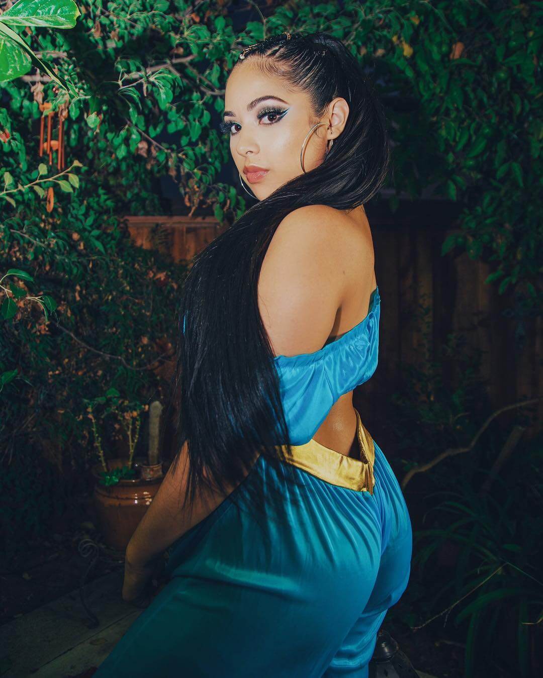 Jasmine Villegas 4