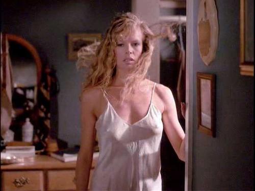 Kim Basinger 23