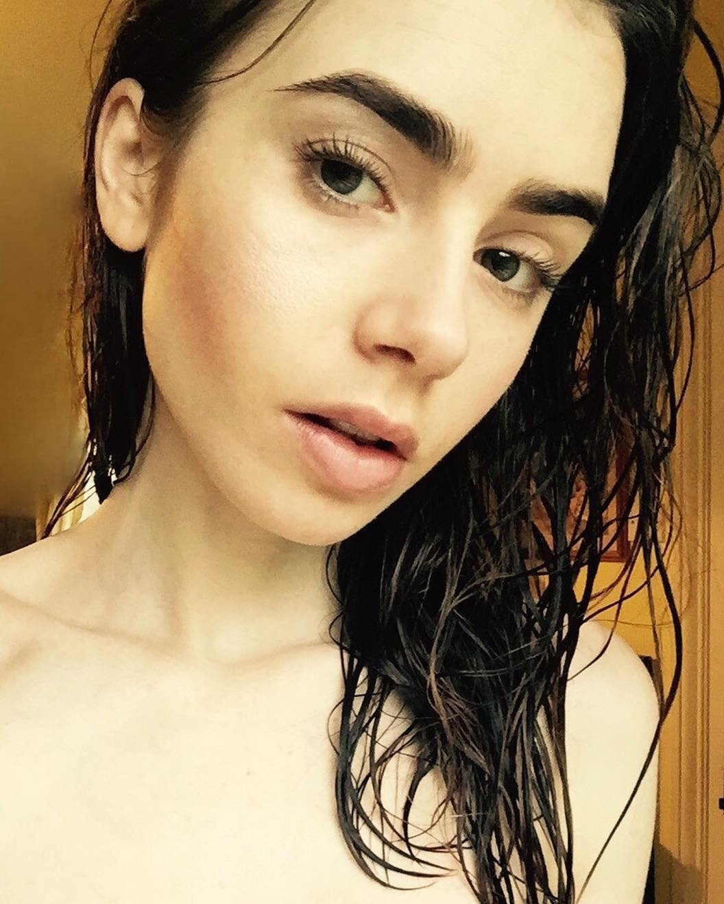 Lily Collins sexy photos 39