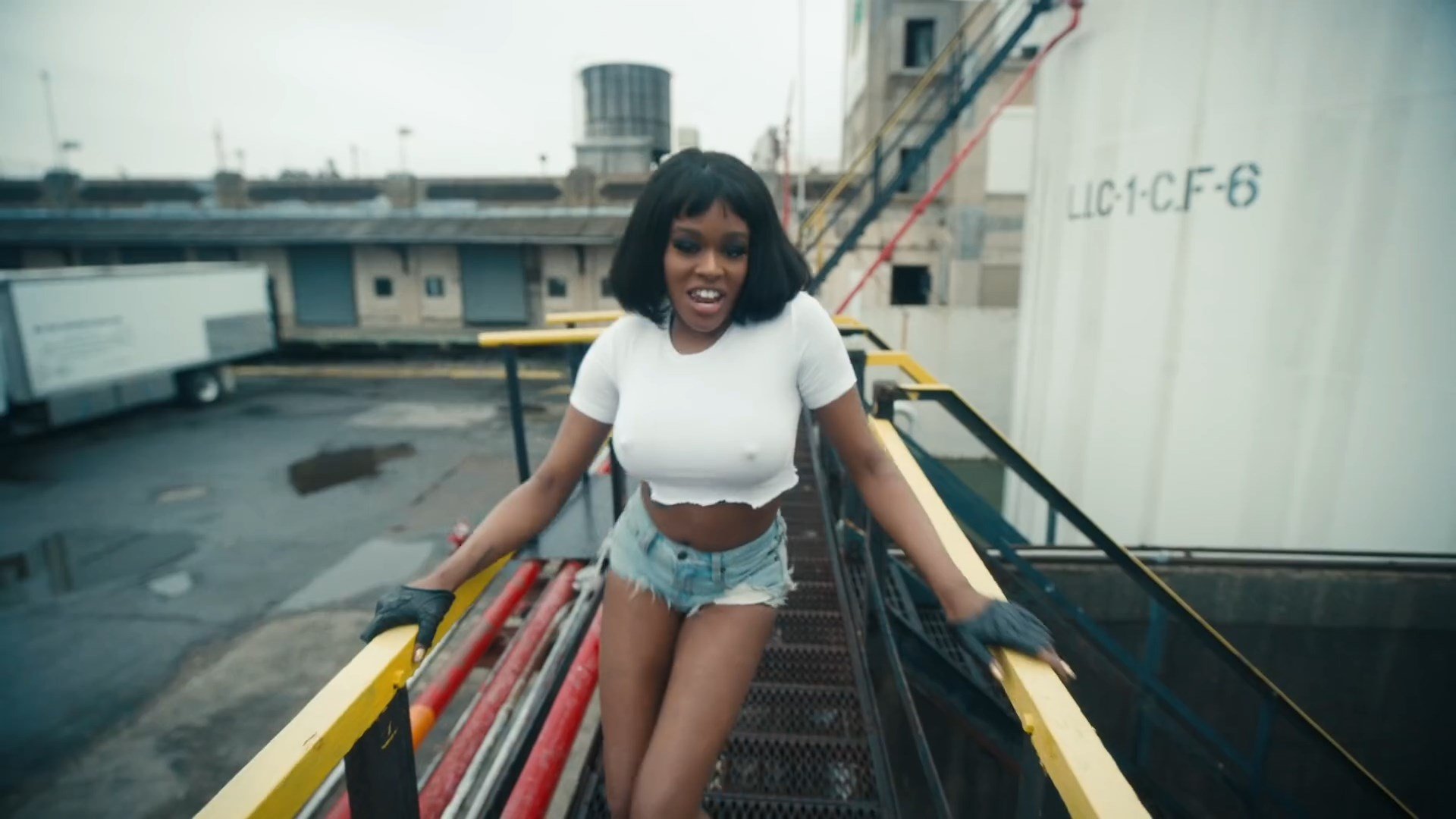 Azealia Banks 54