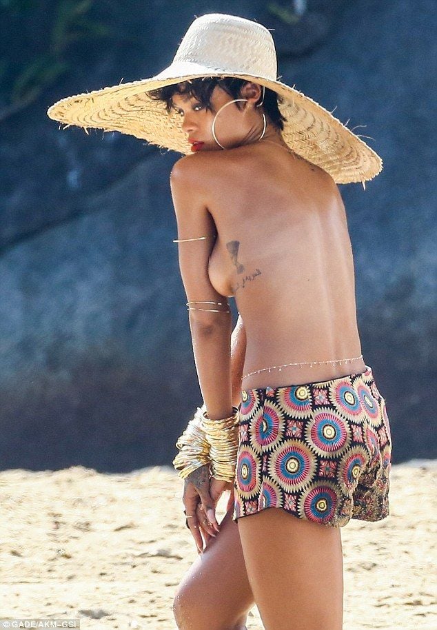 Rihanna 193