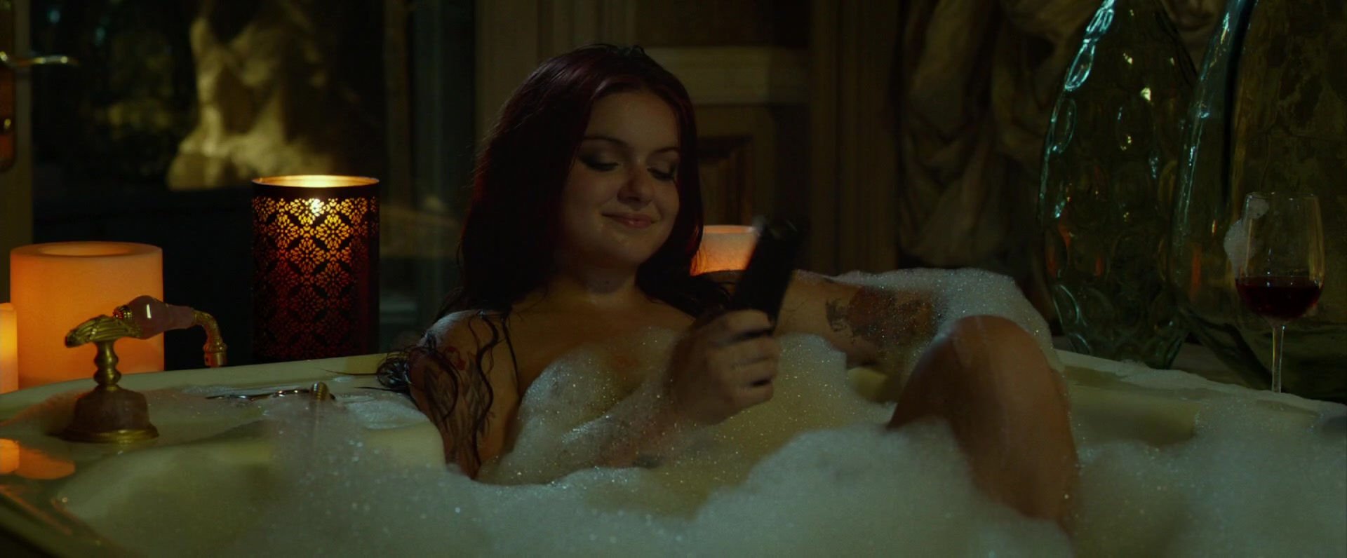 Ariel Winter 35