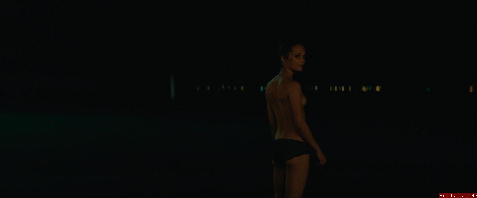 Alicia Vikander 21