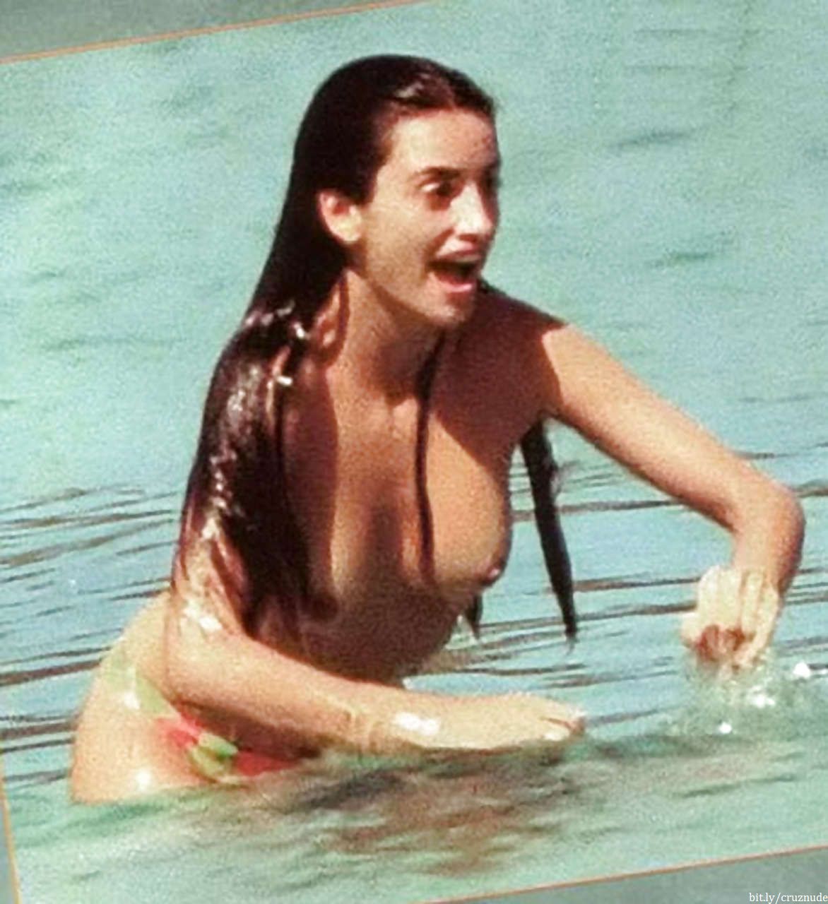 Penelope Cruz 43